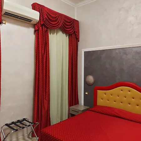 Antico Hotel 2*