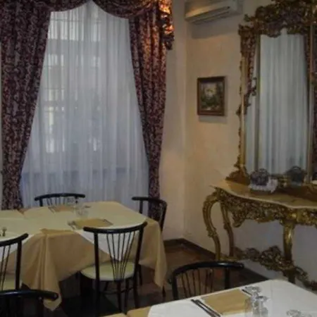 Antico 2* Turin