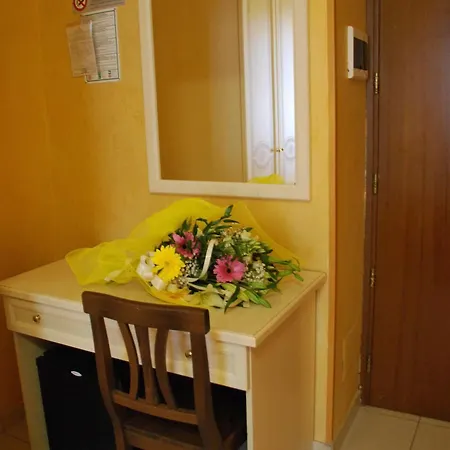 Hotel Antico 2*