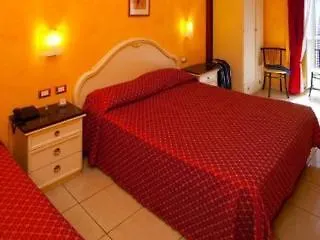Antico Hotel 2*